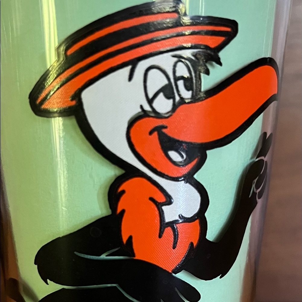 Vintage collector-glass from Pepsi with Beaky Buzzard (1973)